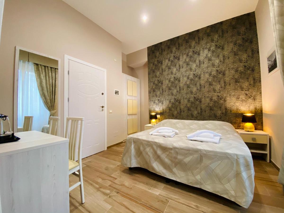 Hotelier 51 Rome Bagian luar foto