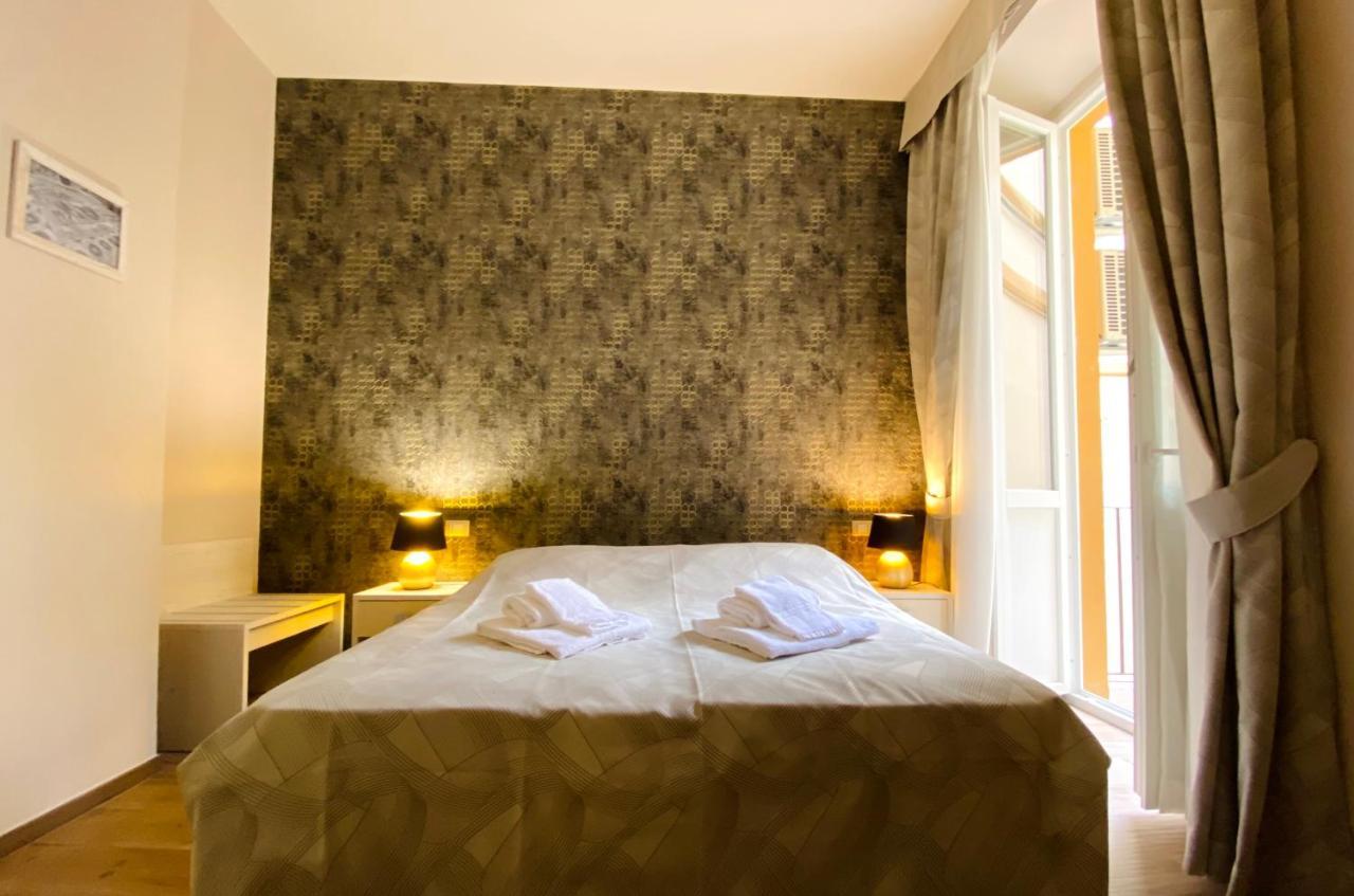 Hotelier 51 Rome Bagian luar foto